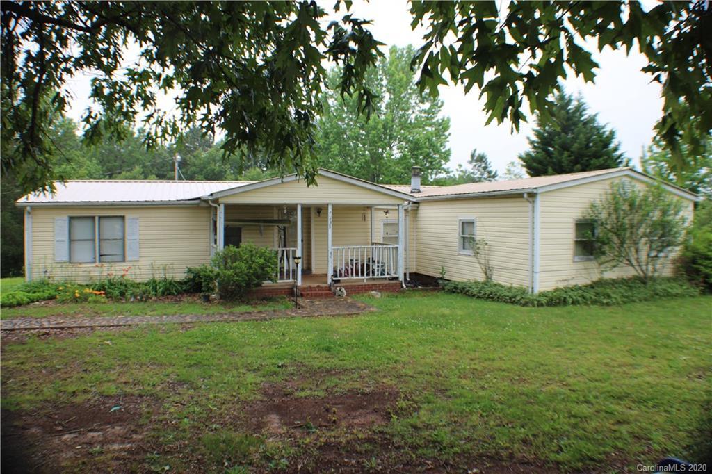 513 Horseshoe Lake Rd., Lincolnton, NC 28092