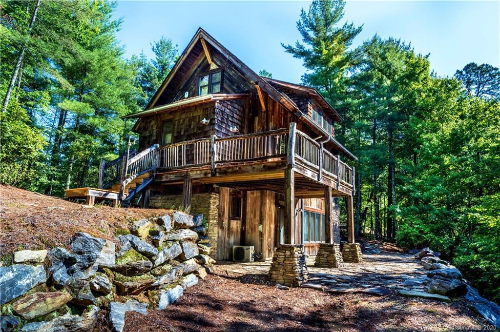 3113 Donahue Dr., Nebo, NC 28761