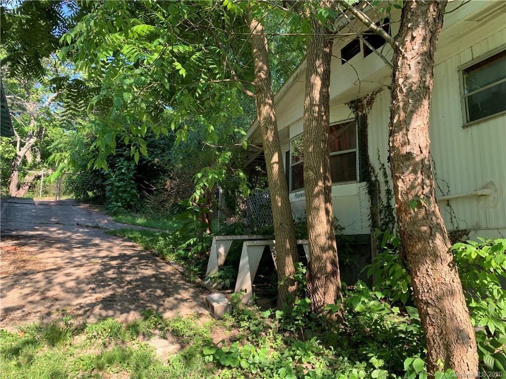 151 Vinewood Cir., Asheville, NC 28806