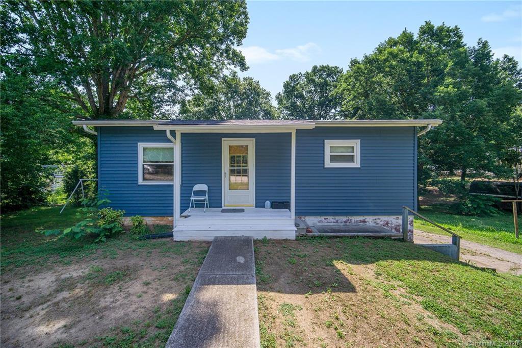 2704 Ashe Ave., Kannapolis, NC 28083