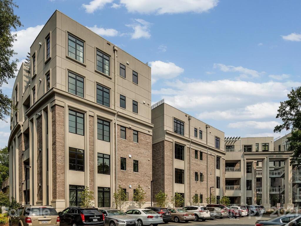 1333 Queens Rd. #B4, Charlotte, NC 28207