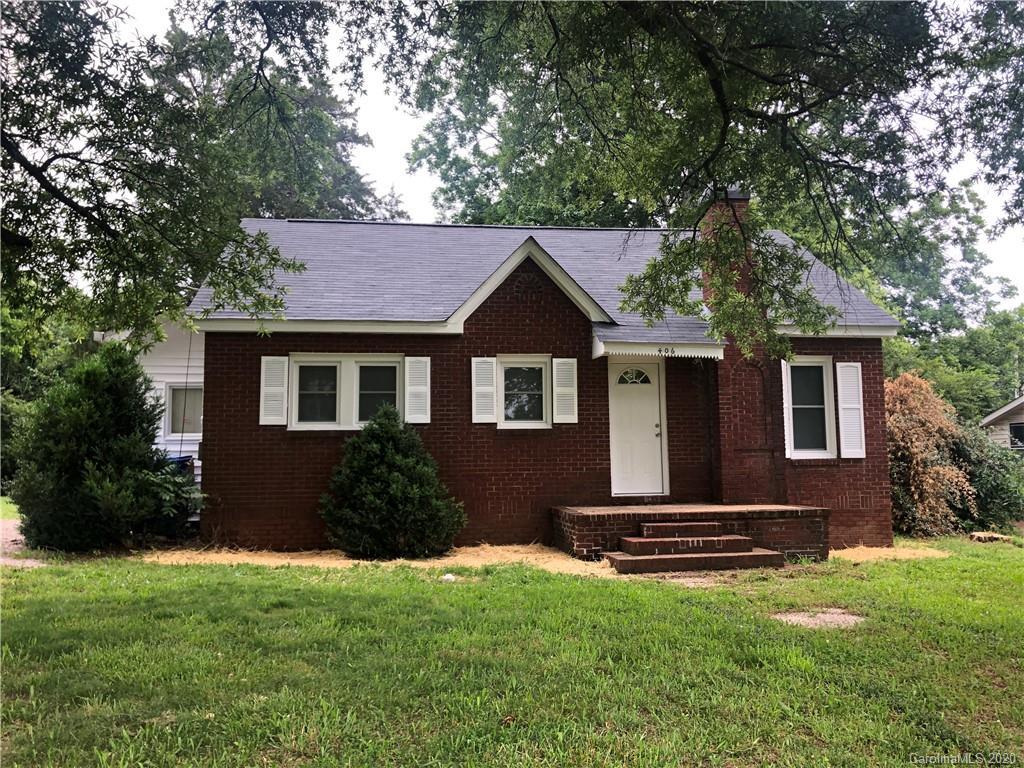 406 Peachtree St., Albemarle, NC 28001