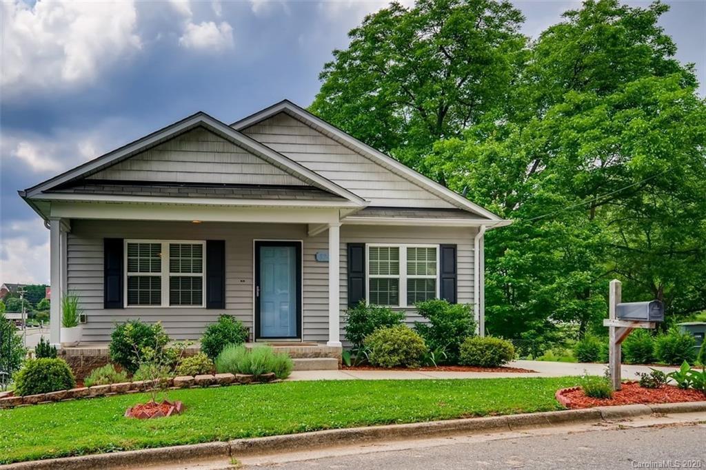 322 Clover St., Mooresville, NC 28115