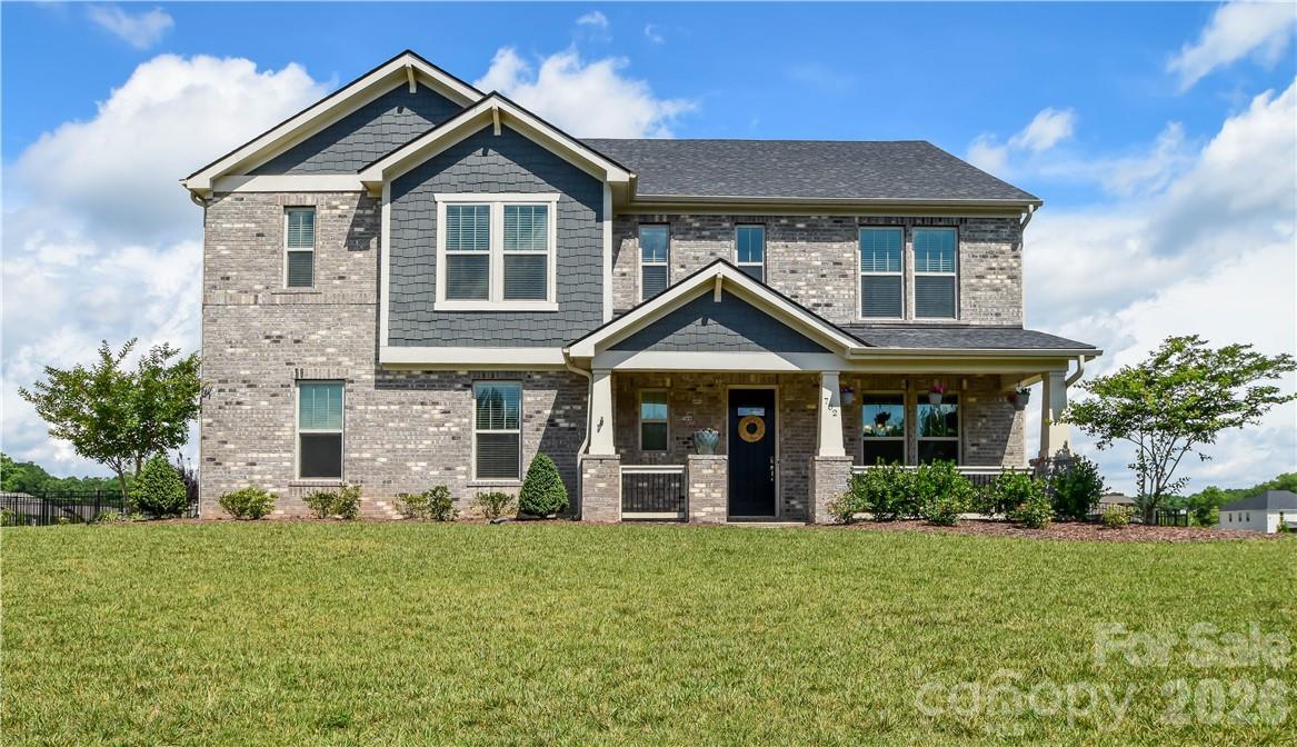 702 Blaise Ct., Matthews, NC 28104