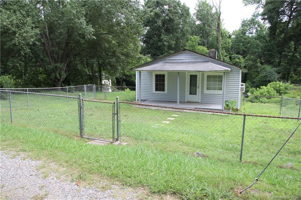 203 Mauney St., Mount Holly, NC 28120