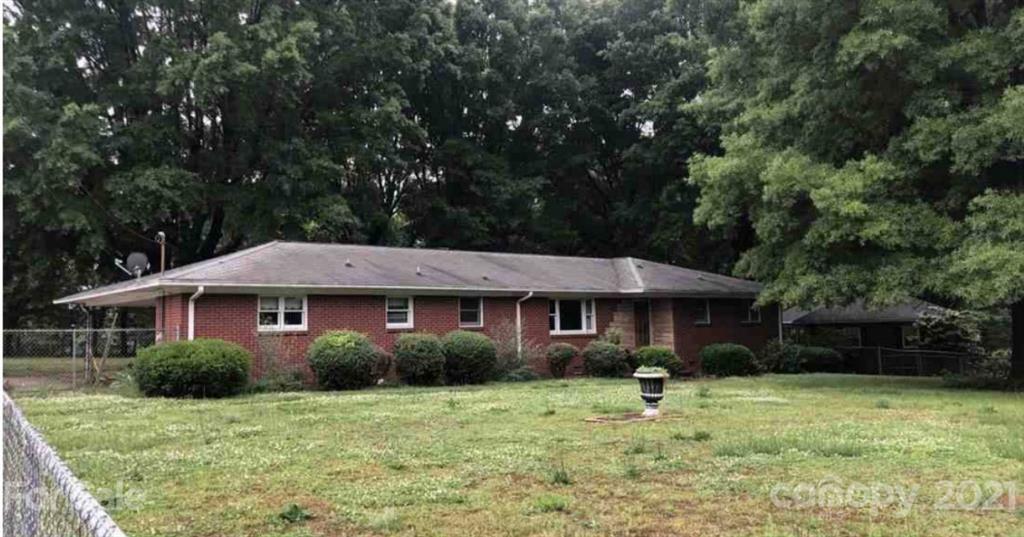 8927 Overhill Rd., Huntersville, NC 28078