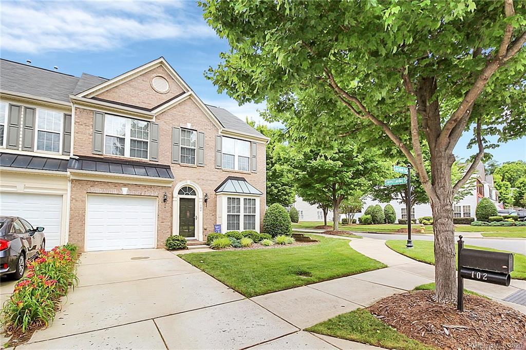 102 S Arcadian Way, Mooresville, NC 28117