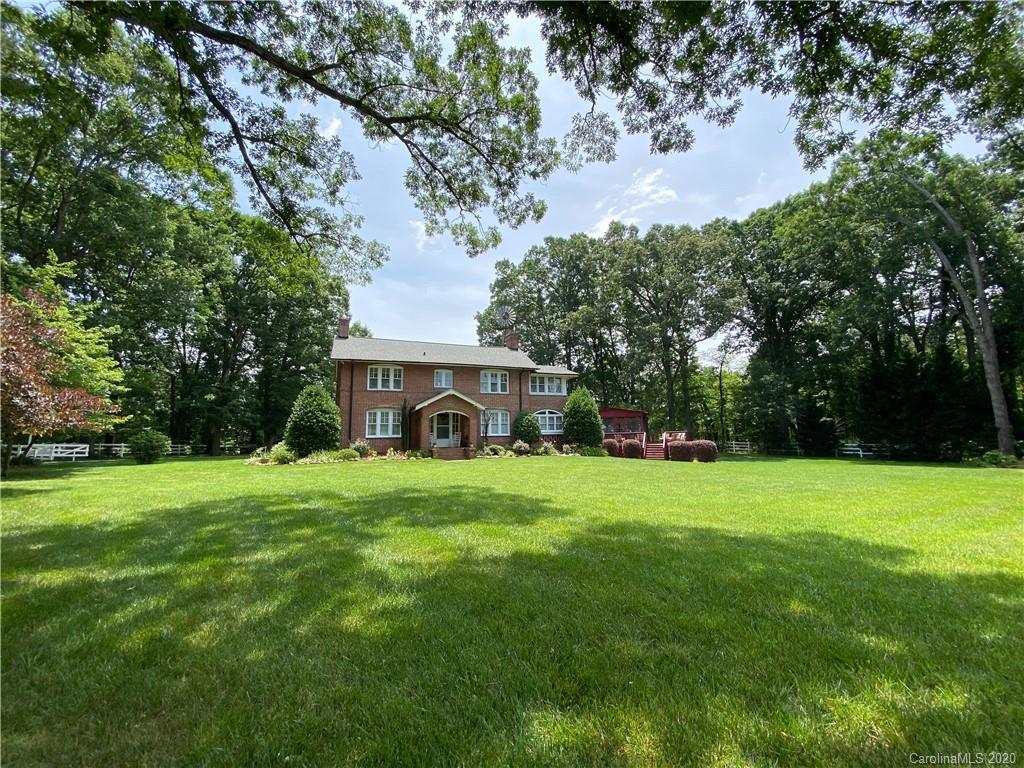 44169 Moss Ln., New London, NC 28127