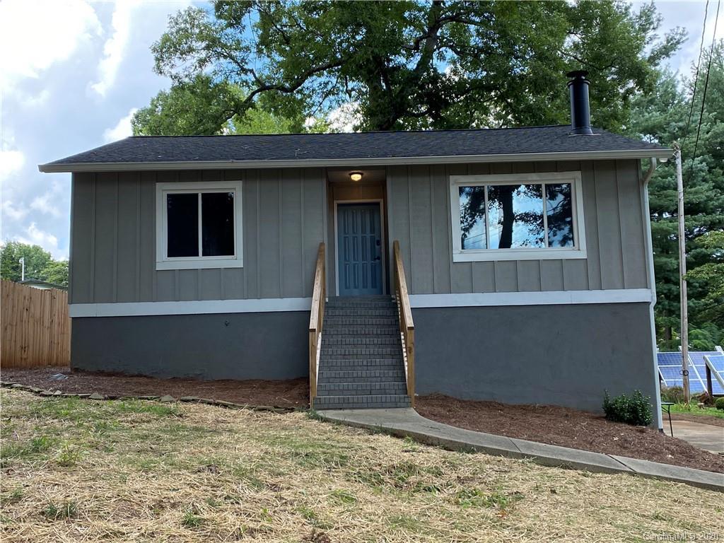 915 Wood St., Statesville, NC 28677