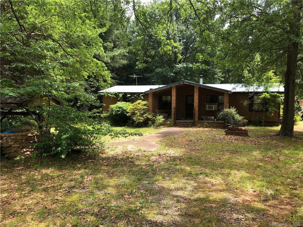 8592 Hagers Ferry Rd., Denver, NC 28037