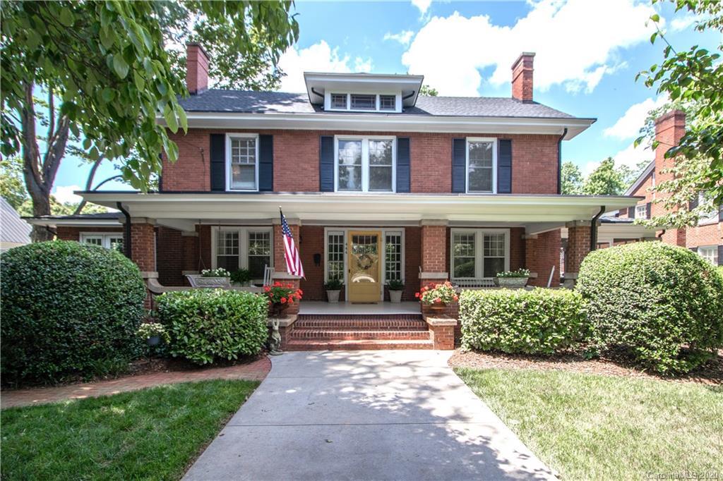 444 W End Ave., Statesville, NC 28677