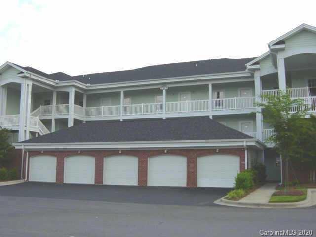 9155 Meadow Vista Rd., Charlotte, NC 28213