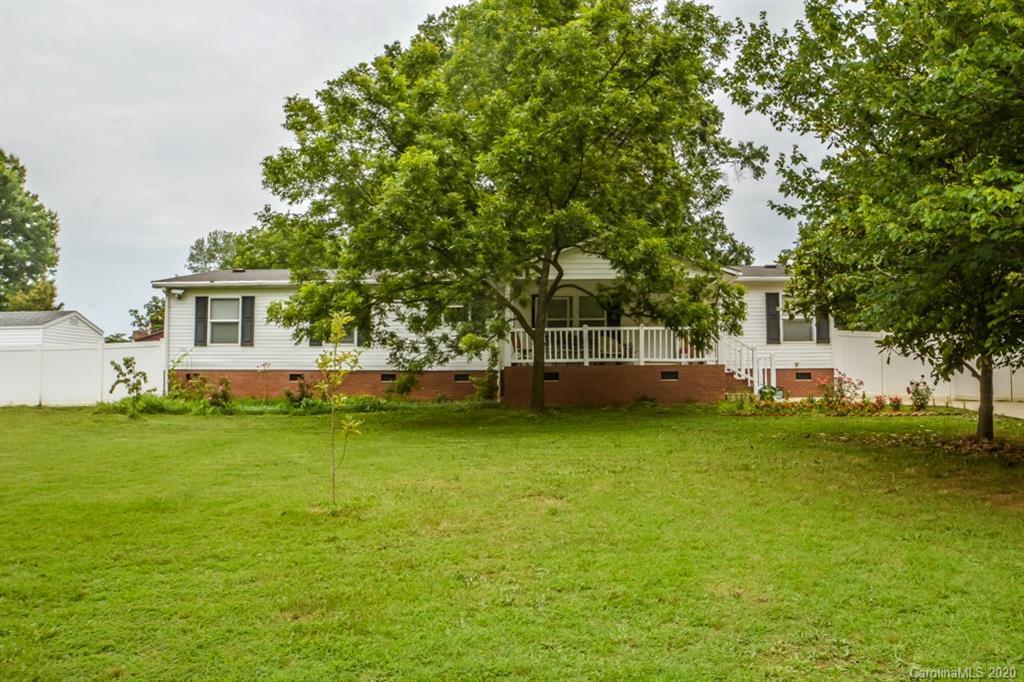 120 Almond Rd., Mooresville, NC 28115
