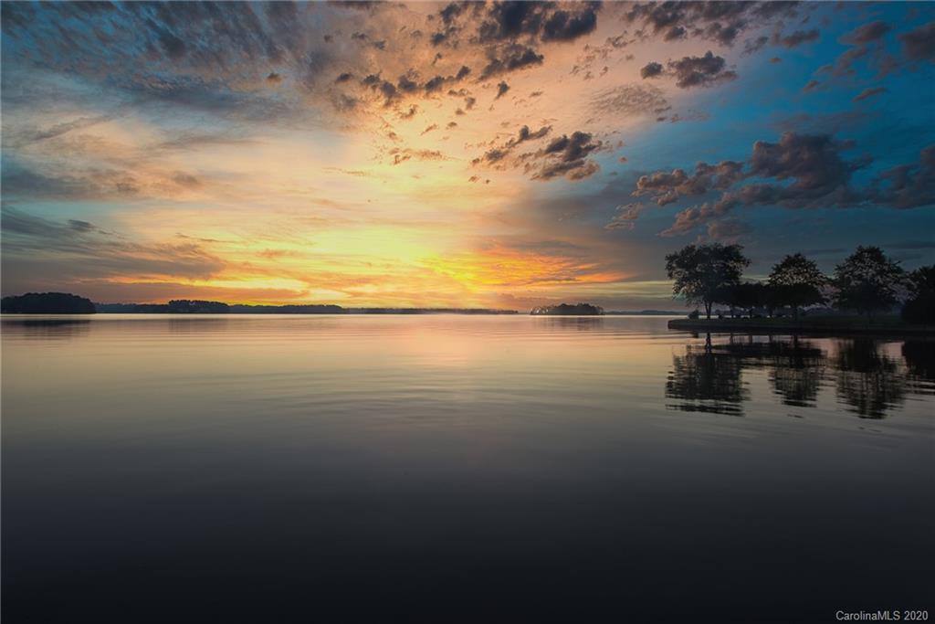 2790 Cherry Ln., Denver, NC 28037