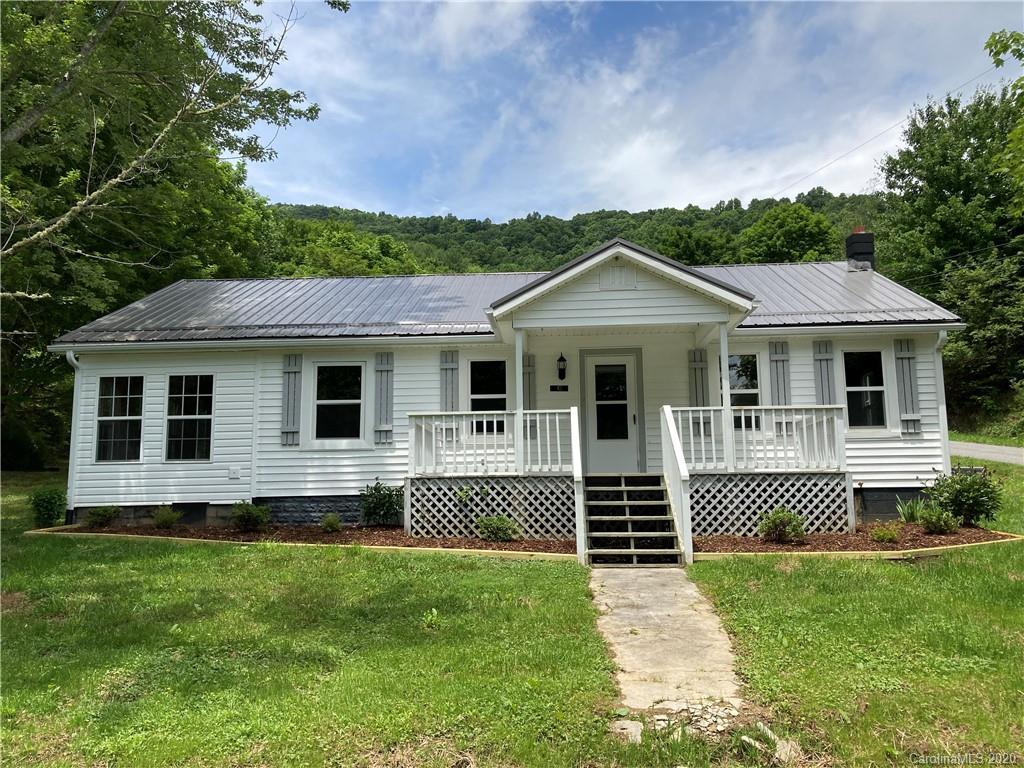10 Birds Eye View, Burnsville, NC 28714