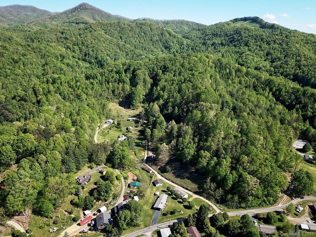 Bunny Cove, Sylva, NC 28779