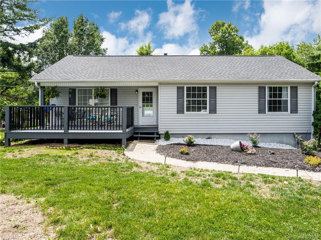 106 Joanne Ln. #16, Hendersonville, NC 28792