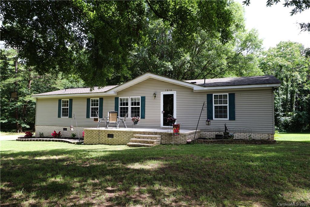 1010 Cedar Creek Rd., Kannapolis, NC 28083