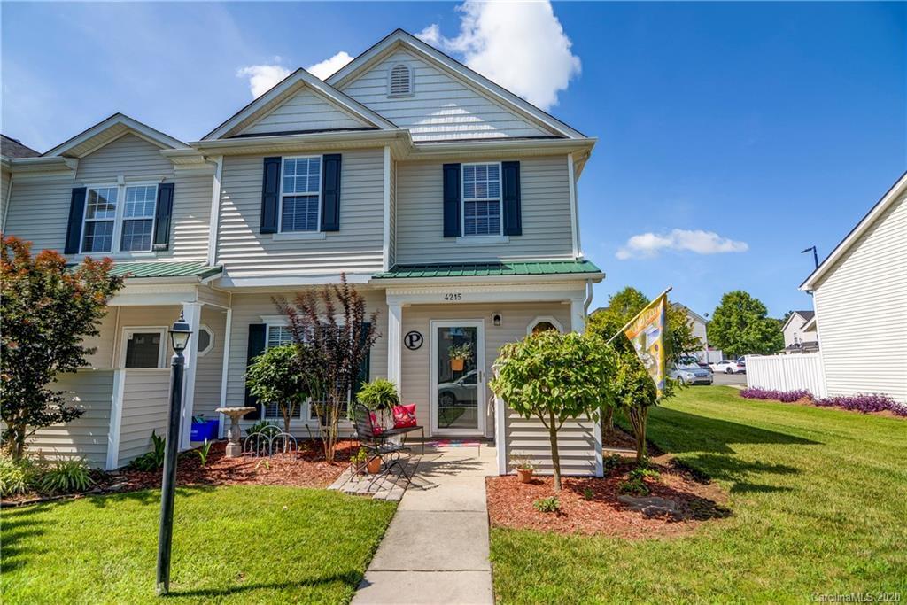 4215 Center Place Dr., Harrisburg, NC 28075