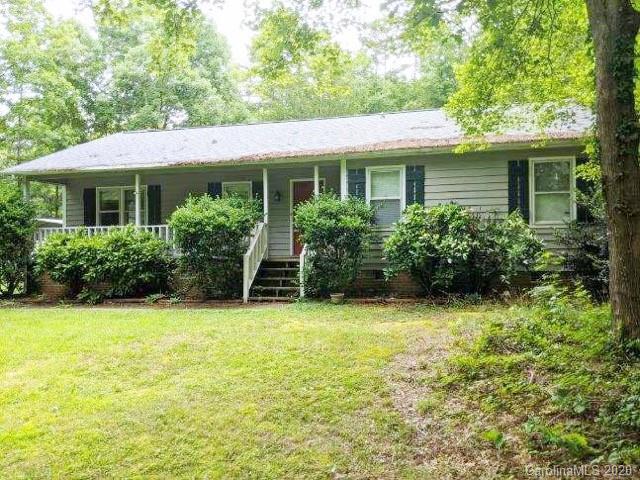 5809 Lindenwood Dr., Matthews, NC 28104