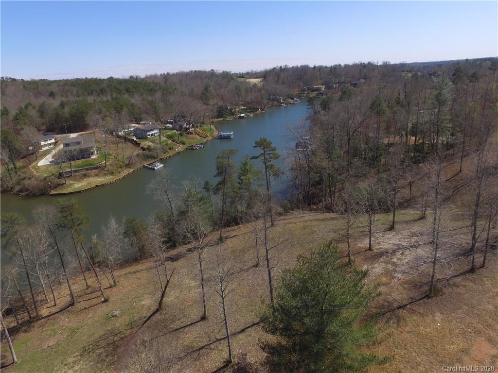 12 Icard Ridge Rd., Hickory, NC 28601