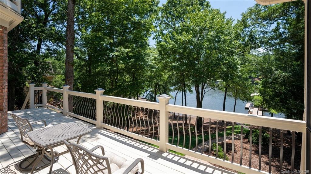 333 Porters Glen #37, New London, NC 28127