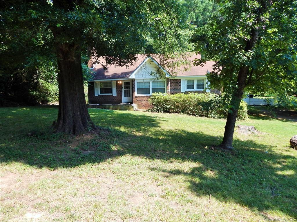 1100 W Oakwood Ave., Albemarle, NC 28001