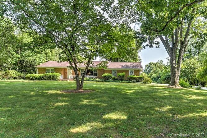 790 Sand Hill Rd., Asheville, NC 28806