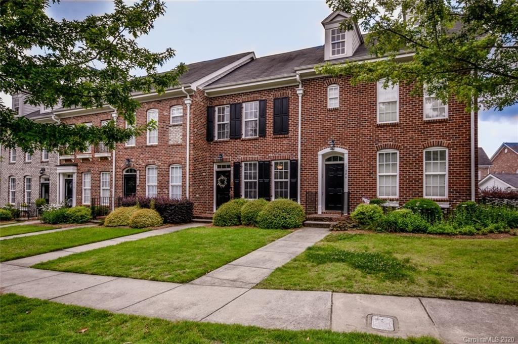 17010 Summers Walk Blvd., Davidson, NC 28036