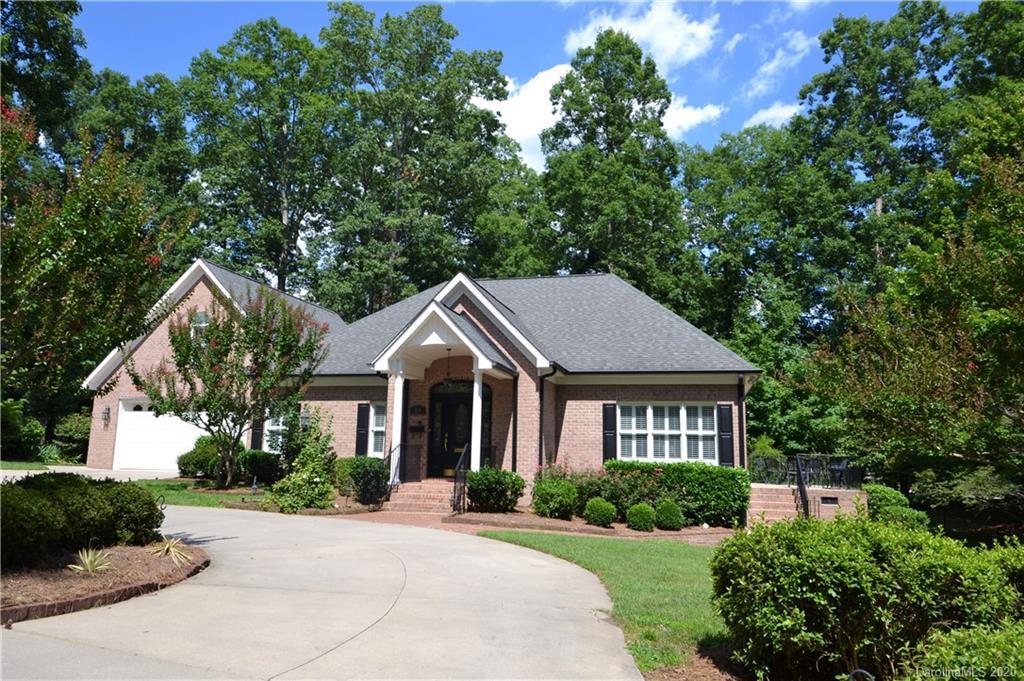 308 Idlewood Dr., Kannapolis, NC 28083