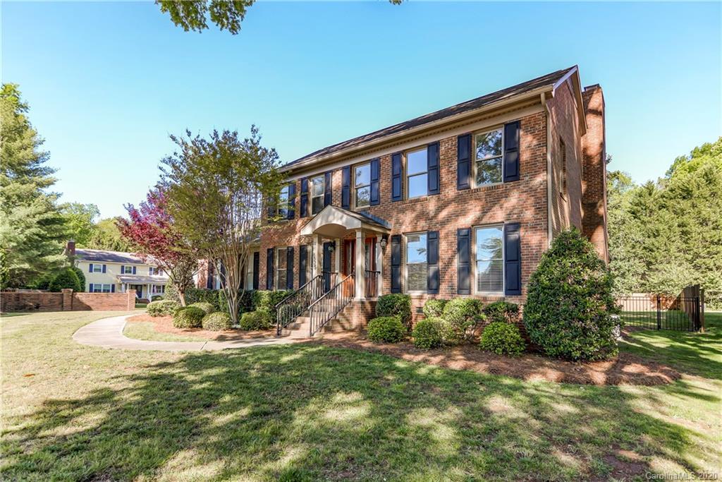 4355 Old Saybrook Ct., Charlotte, NC 28211