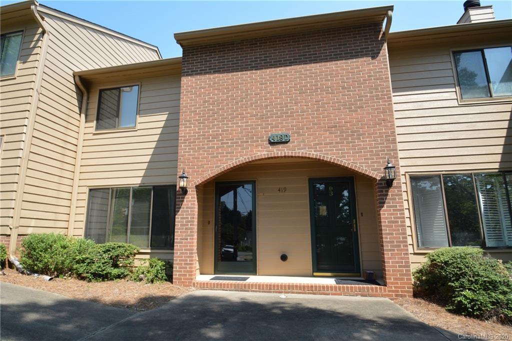 419 E Broad St. #D2, Statesville, NC 28677