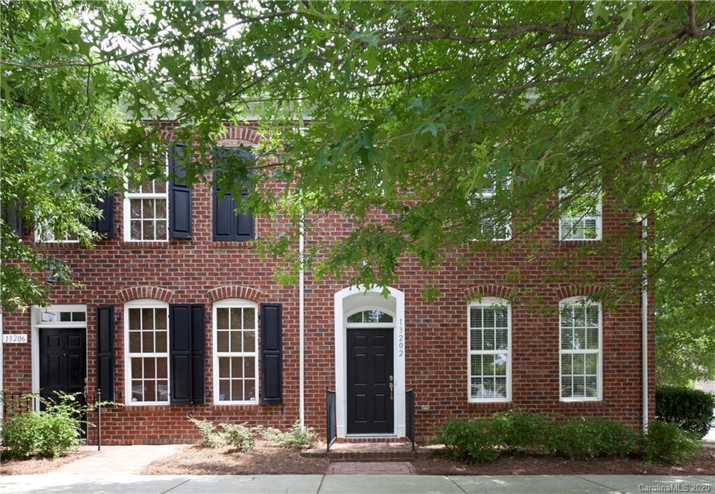13202 Eastfield Village Ln., Charlotte, NC 28269