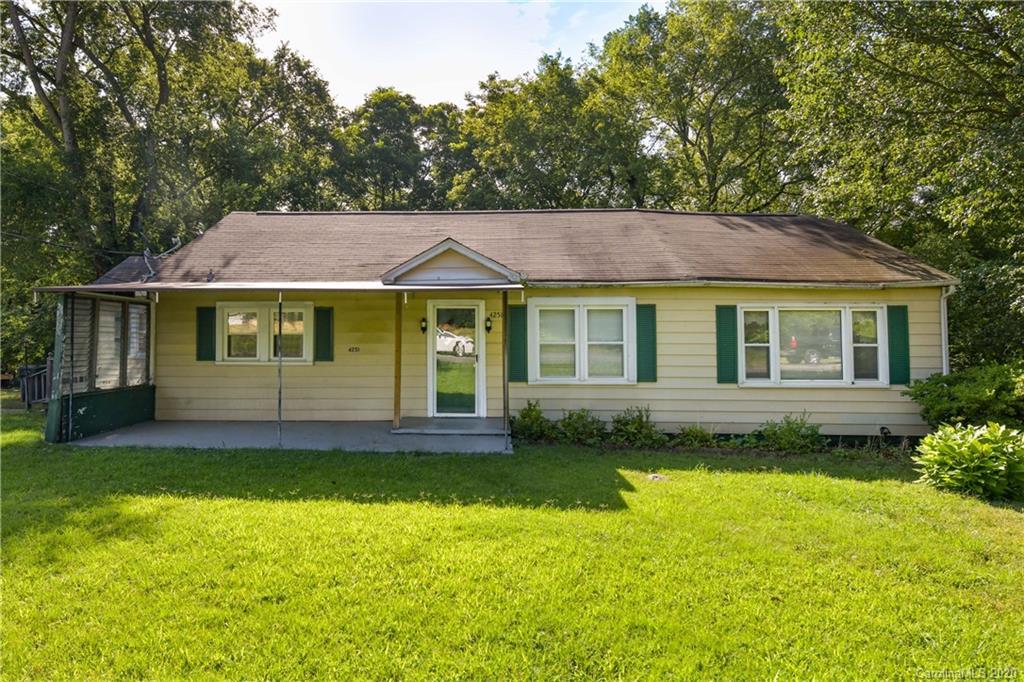 4251 Roberta Rd., Concord, NC 28027