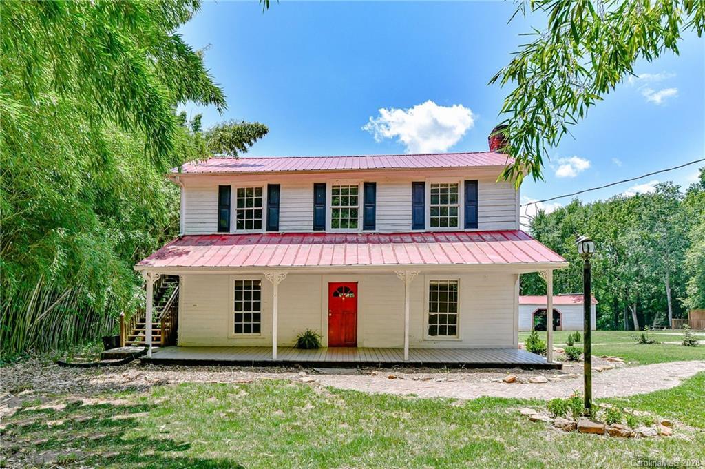 7343 Gabriel St., Sherrills Ford, NC 28673