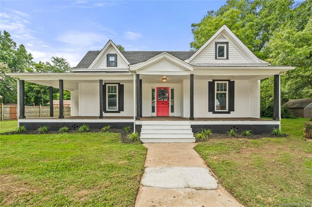 270 W Statesville Ave., Mooresville, NC 28115