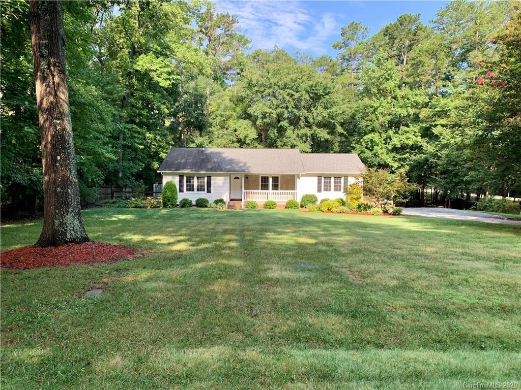 5900 Lindenwood Dr., Matthews, NC 28104