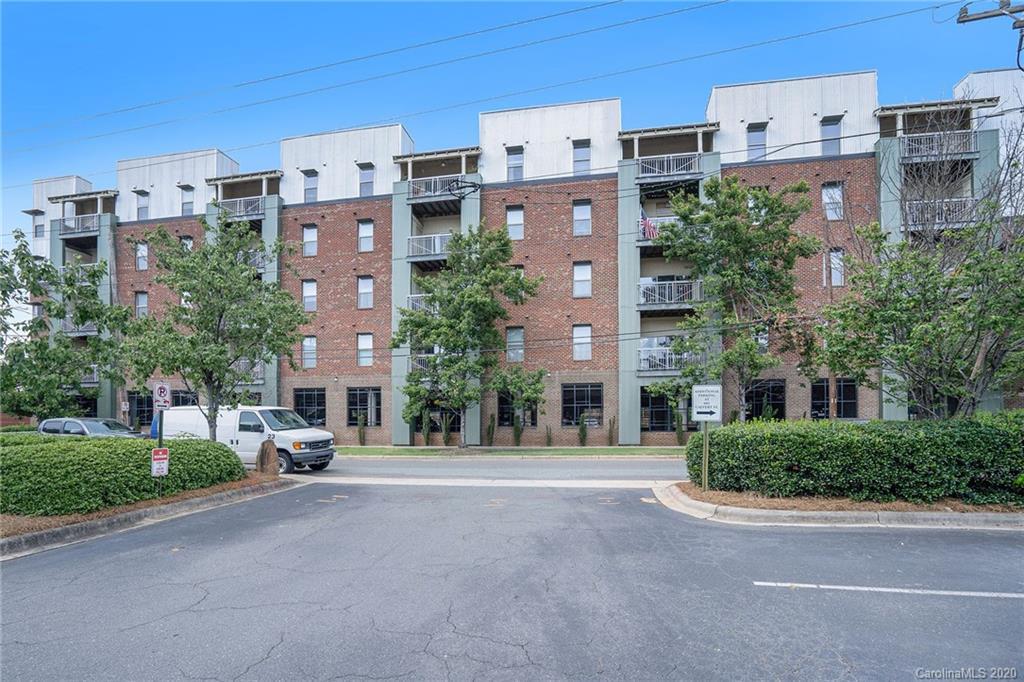 630 Calvert St. #1110, Charlotte, NC 28208