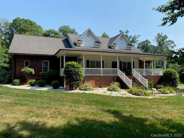 147 Hunters Ridge Ln., Statesville, NC 28625