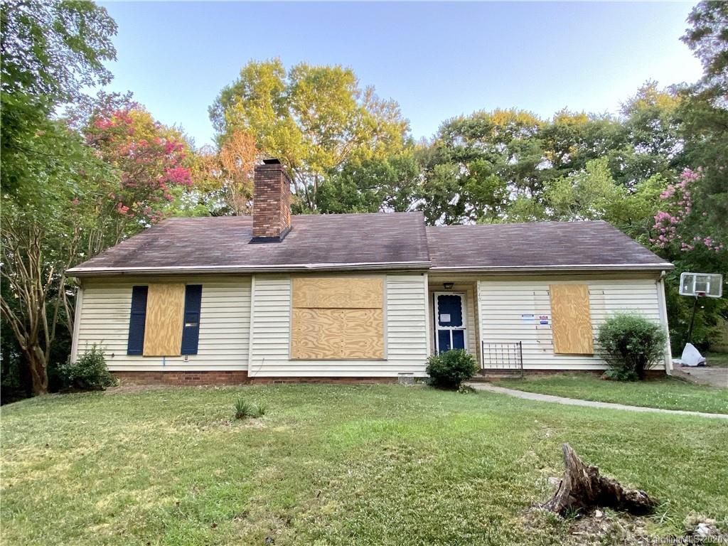 2740 Lytham Dr., Charlotte, NC 28210