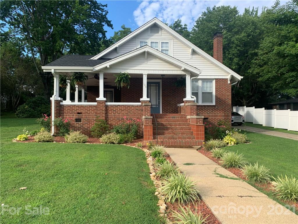 108 Mimosa Ave., Drexel, NC 28619