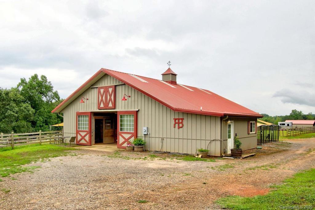 262 Tuckers Grove Rd., Statesville, NC 28625