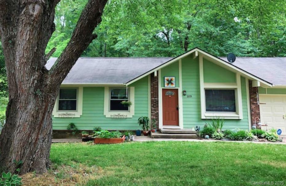 109 Wicklow Dr., Asheville, NC 28806