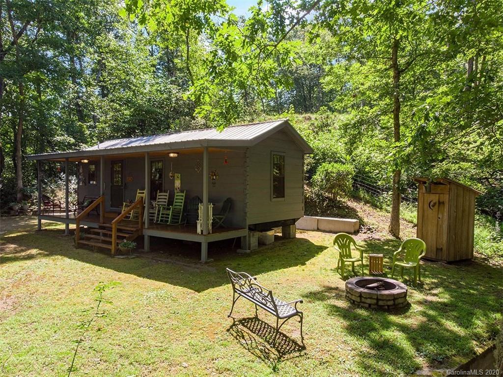 1360 Glade Dr., Sylva, NC 28779