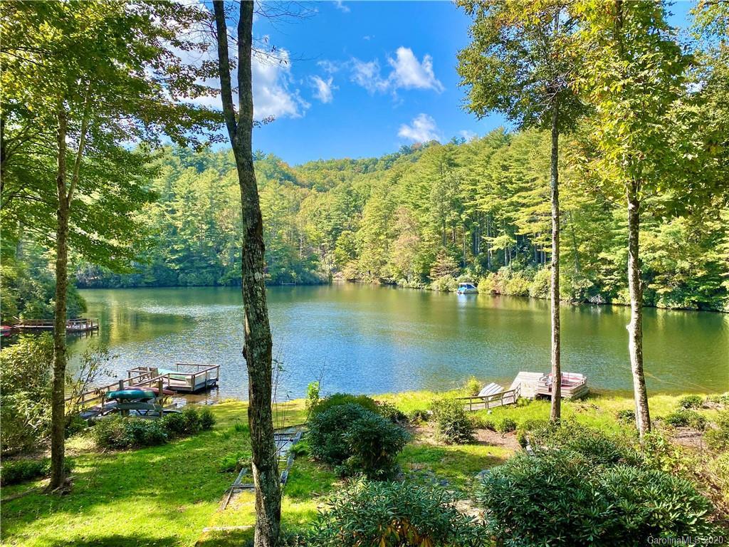 53 Golden Mist Ct., Sapphire, NC 28774