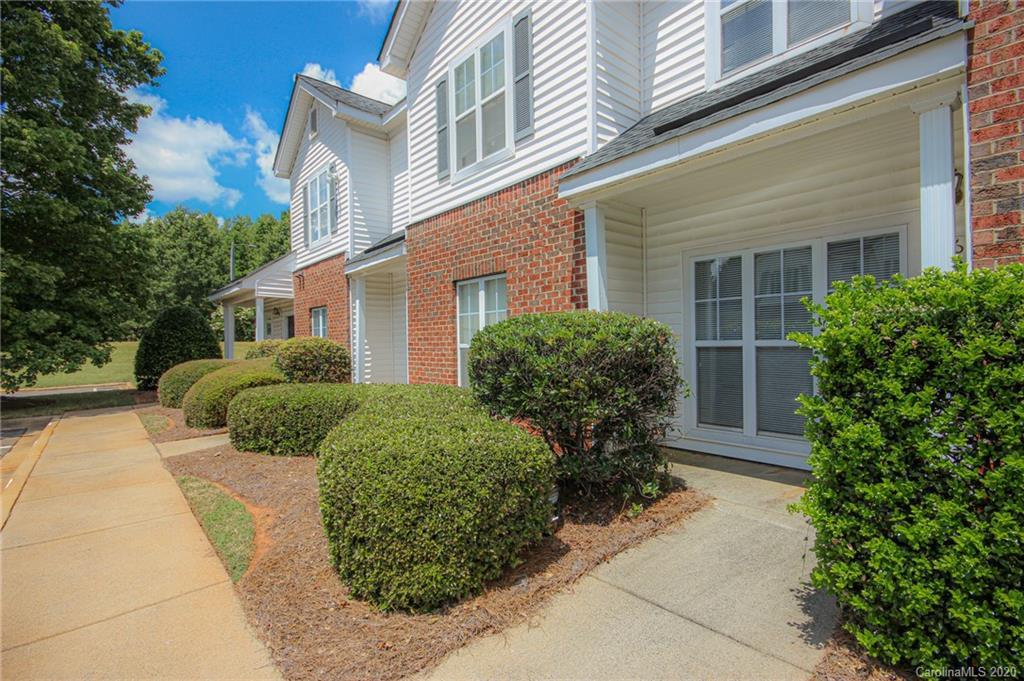 6468 Mallard View Ln., Charlotte, NC 28269
