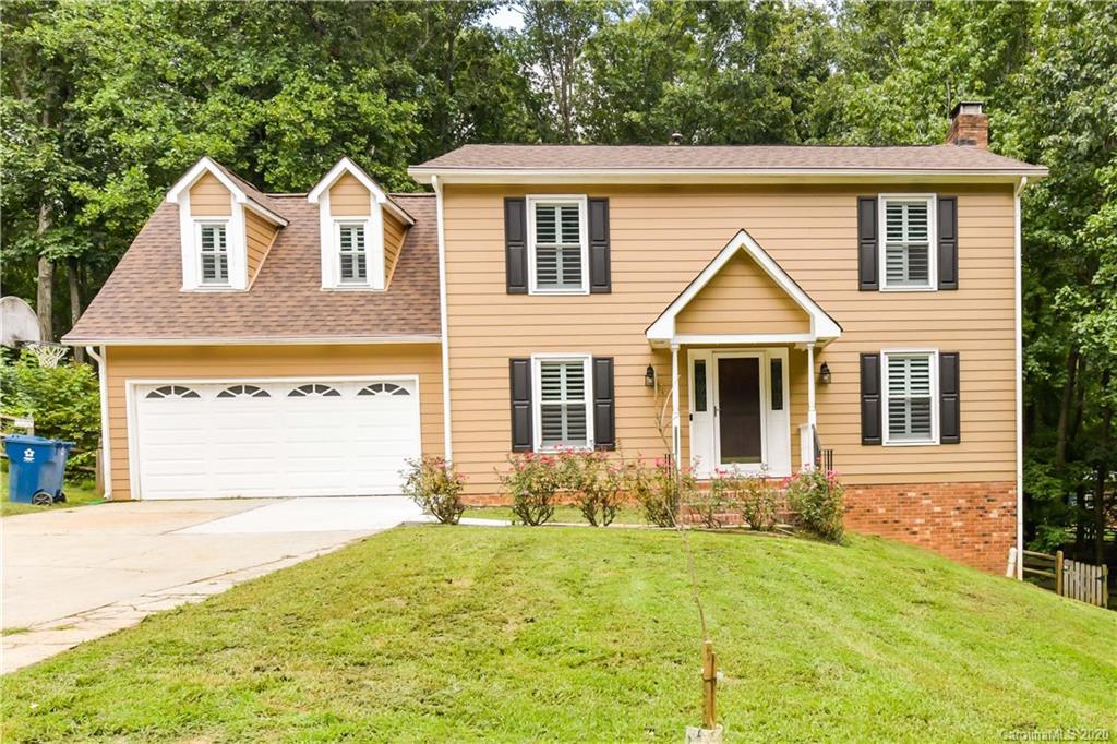 2300 Fernridge Ln., Matthews, NC 28105