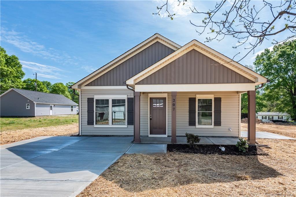 516 Splicewood Dr., Concord, NC 28027