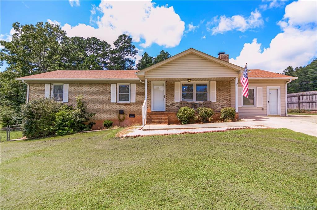 1010 Spring Dr., Gastonia, NC 28052