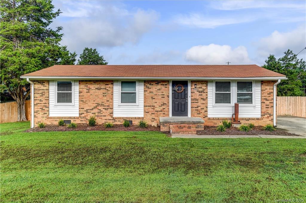 2616 Lynn Dr., Concord, NC 28025